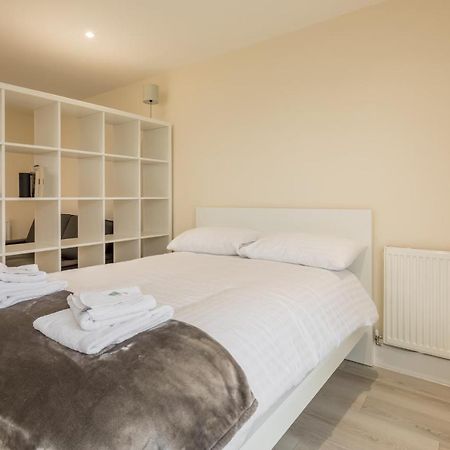Pass The Keys Flat 9 Lovell Lodge - Modern Studio Near Science Park CBG Esterno foto